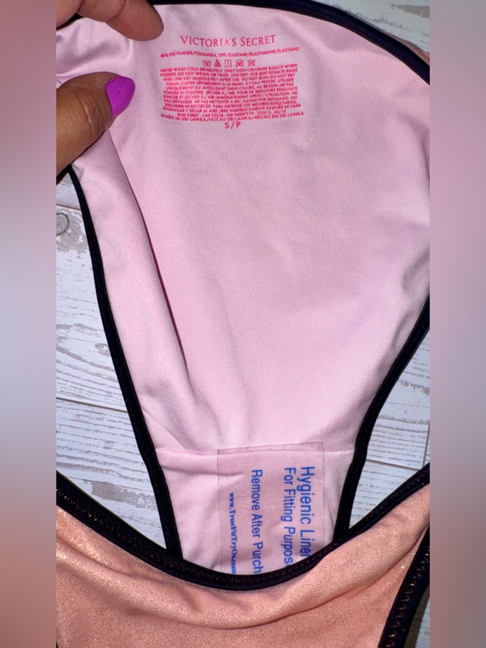 ✨ Shimmery Light Coral Bikini with Black Trim - Picture 11 of 15